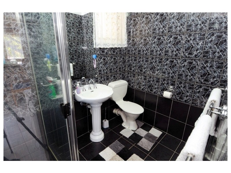 4 Kowree Crescent, Maroochydore QLD 4558