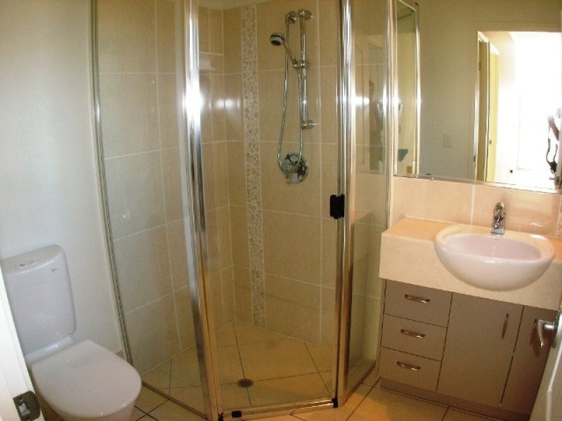 10 Zante Lane, Kawana Island QLD 4575