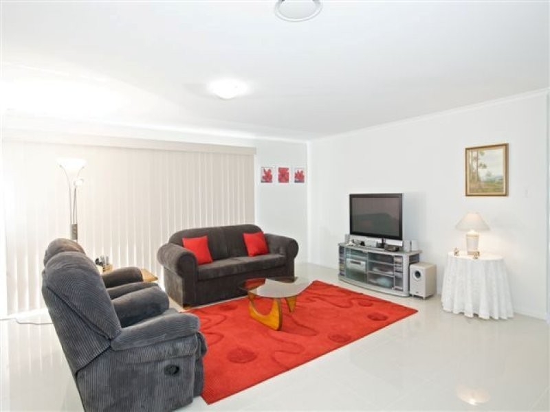 10 Mulgani Street, Warana QLD 4575