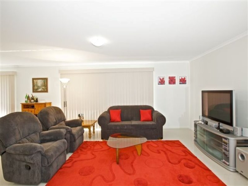 10 Mulgani Street, Warana QLD 4575