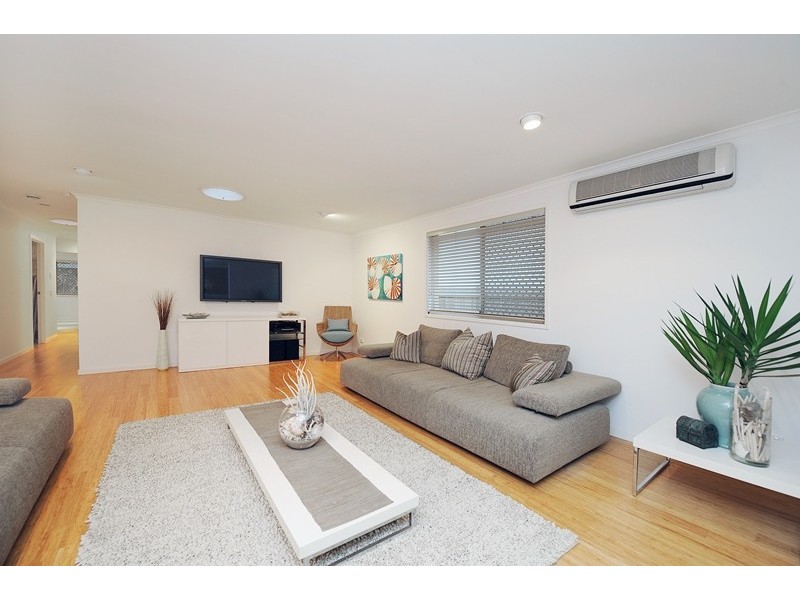 71 Okinja Road, Alexandra Headland QLD 4572