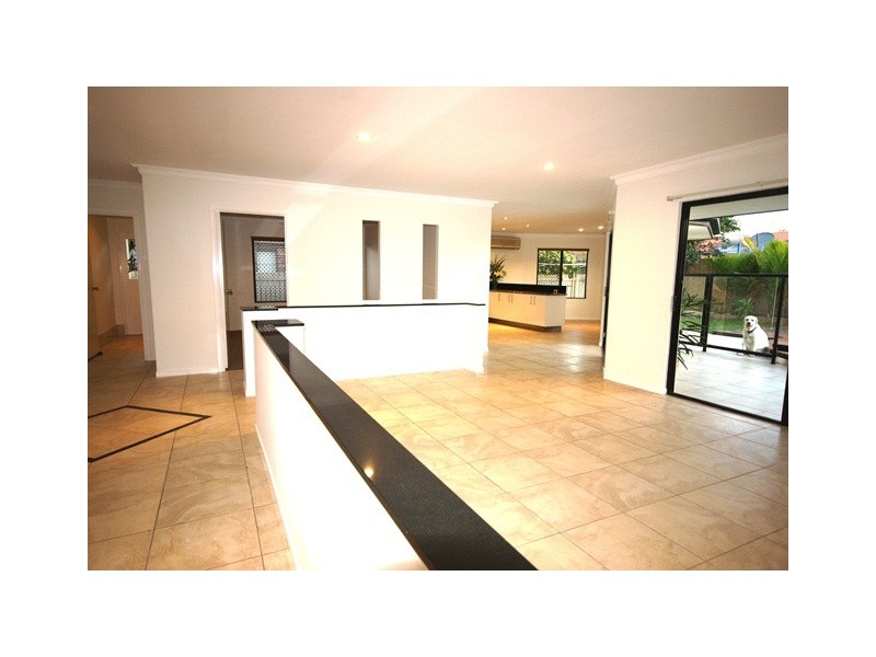28 Murrindi Street, Minyama QLD 4575