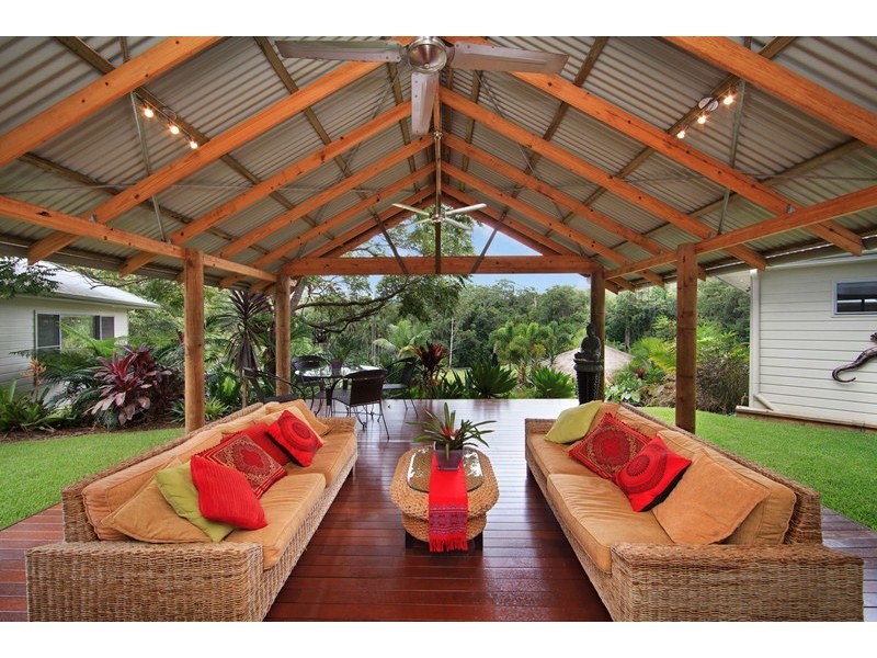 57 McKees Rd, Palmwoods QLD 4555