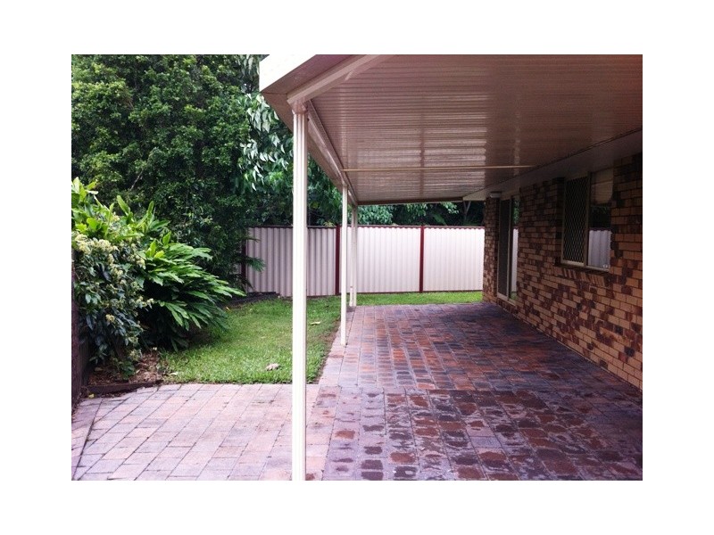 2 Blackwood Street, Maroochydore QLD 4558