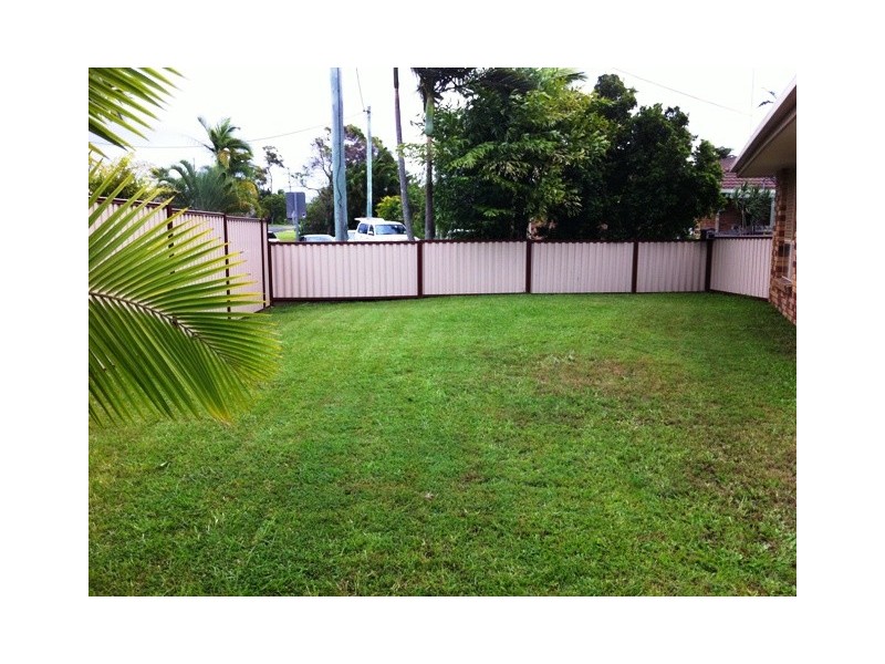 2 Blackwood Street, Maroochydore QLD 4558