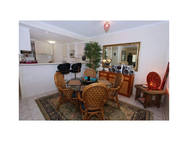 1/17 William Street, Alexandra Headland QLD 4572