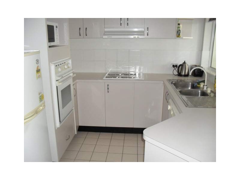 8/11 Foote Street, Mooloolaba QLD 4557