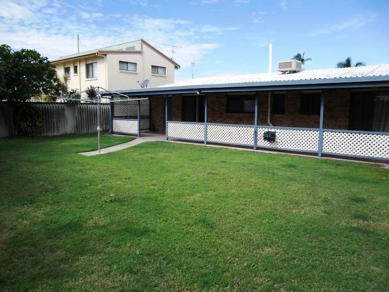 7 Kunari Street, Buddina QLD 4575