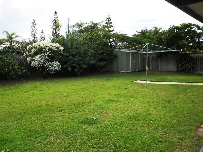 7 Kunari Street, Buddina QLD 4575