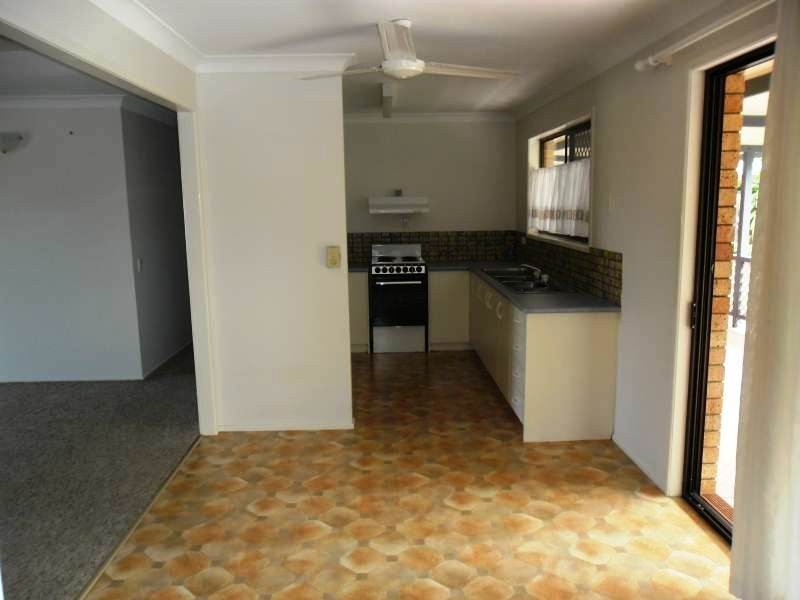 7 Kunari Street, Buddina QLD 4575