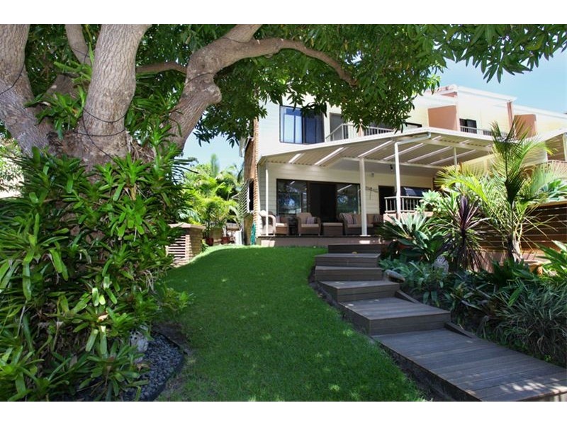 Unit 1 ‘Anewen Court’ 17 William Street, Alexandra Headland QLD 4572