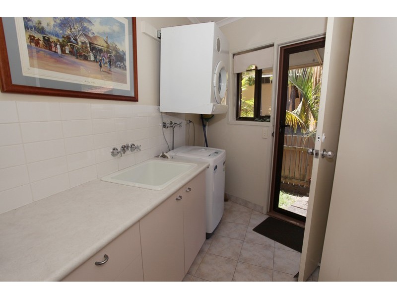 Unit 1 ‘Anewen Court’ 17 William Street, Alexandra Headland QLD 4572