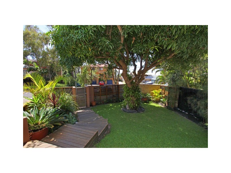Unit 1 ‘Anewen Court’ 17 William Street, Alexandra Headland QLD 4572