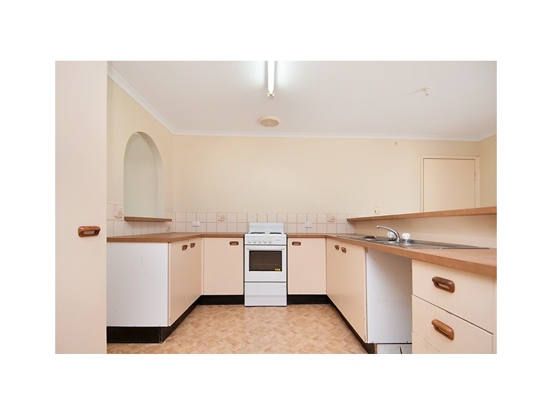 57 Sunbird Chase, Parrearra QLD 4575