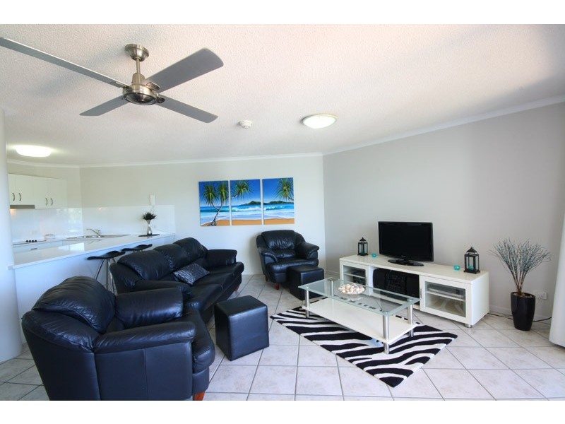 Unit 18 ‘Surfside On The Beach’ 147 Lowanna Drive, Buddina QLD 4575