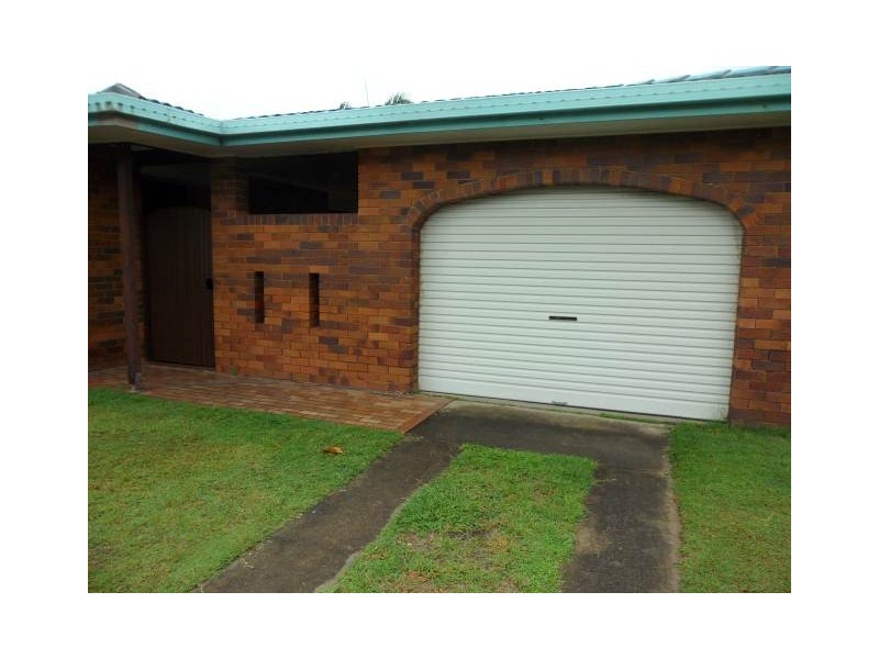 122 Oceanic Drive, Warana QLD 4575