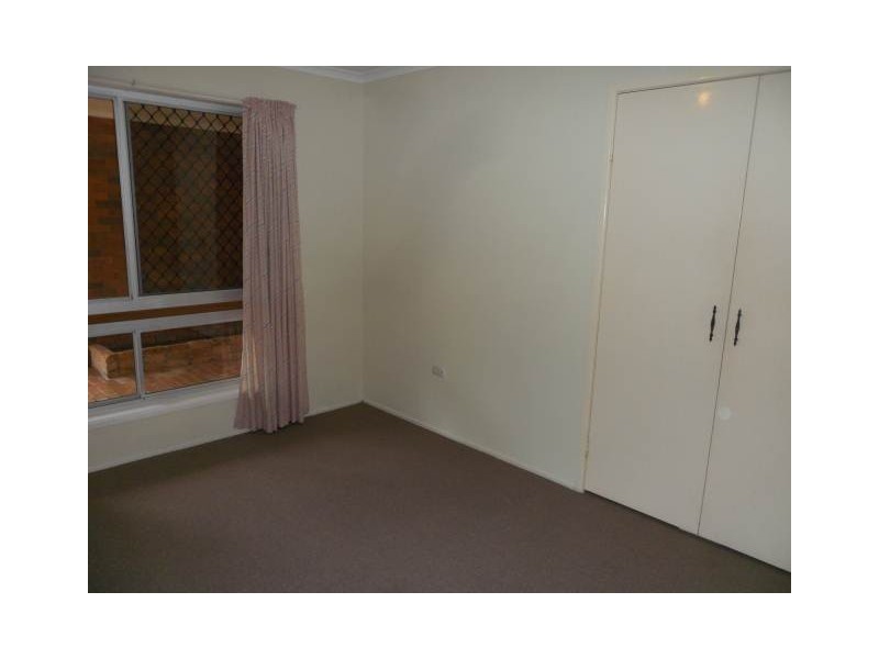 122 Oceanic Drive, Warana QLD 4575