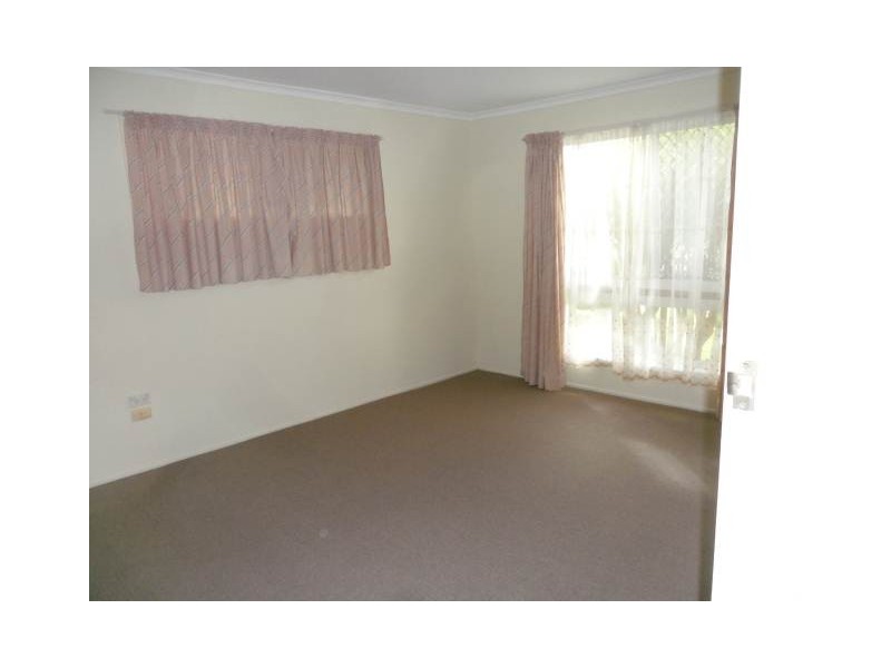 122 Oceanic Drive, Warana QLD 4575