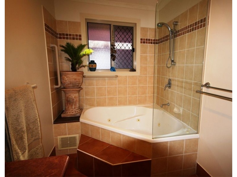 22 Buderim Glen Drive, Buderim QLD 4556