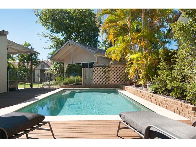 5 Mahogany Court, Mooloolaba QLD 4557
