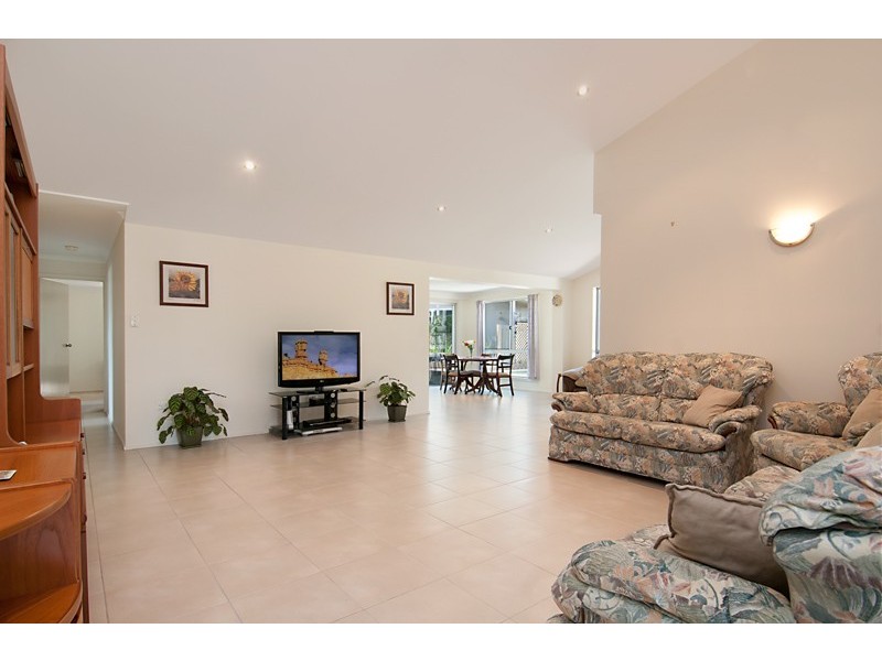 5 Mahogany Court, Mooloolaba QLD 4557