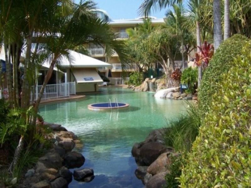 215/12 Pacific Terrace, Alexandra Headland QLD 4572