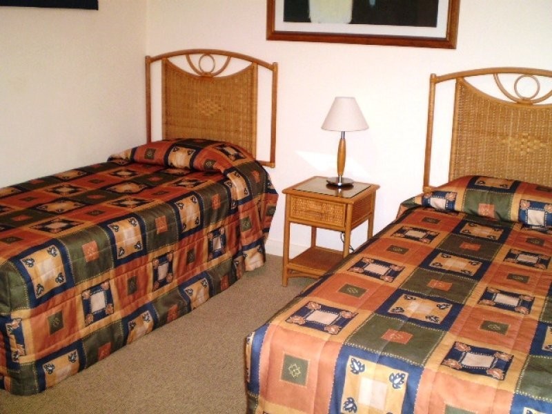 215/12 Pacific Terrace, Alexandra Headland QLD 4572