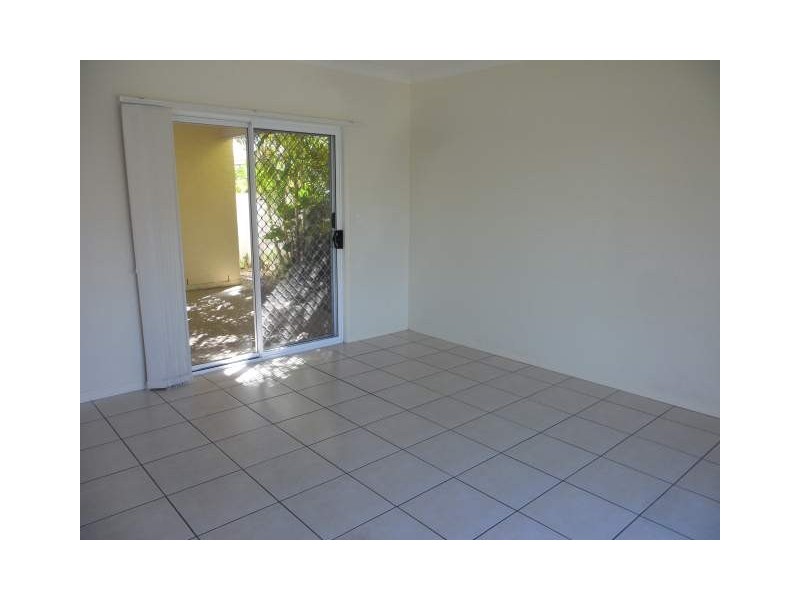 10 Irving Place, Sippy Downs QLD 4556