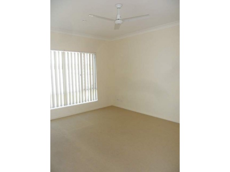 10 Irving Place, Sippy Downs QLD 4556