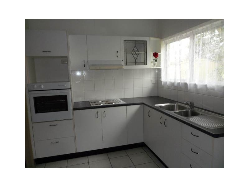 2/5 Ulmarra Court, Mooloolaba QLD 4557