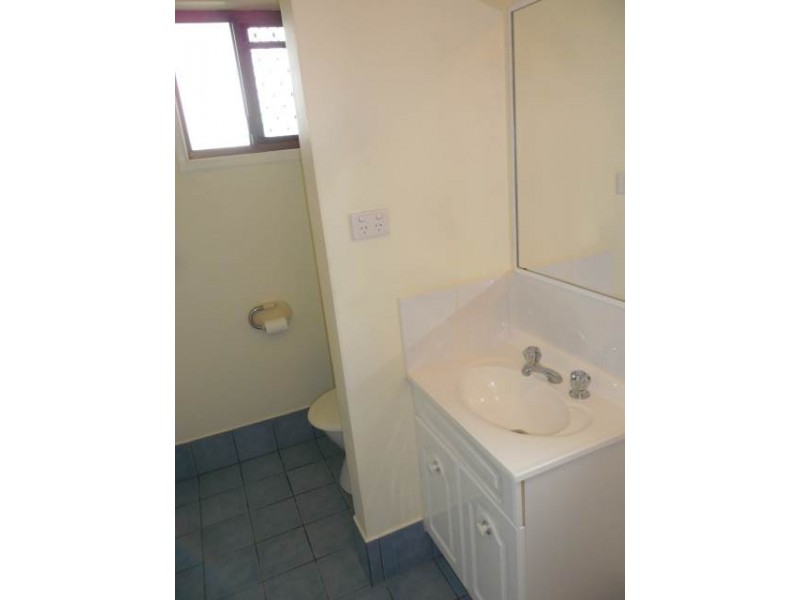 31 Lapoinya Crescent, Warana QLD 4575