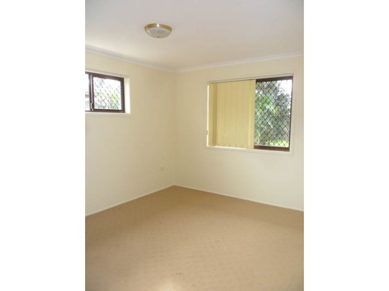 31 Lapoinya Crescent, Warana QLD 4575