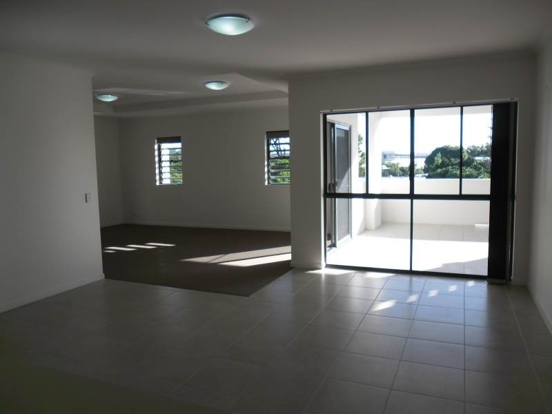 7/80 Beach Parade, Maroochydore QLD 4558