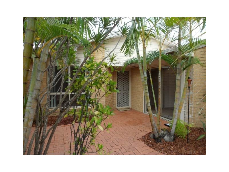 2 Nooree Street, Wurtulla QLD 4575