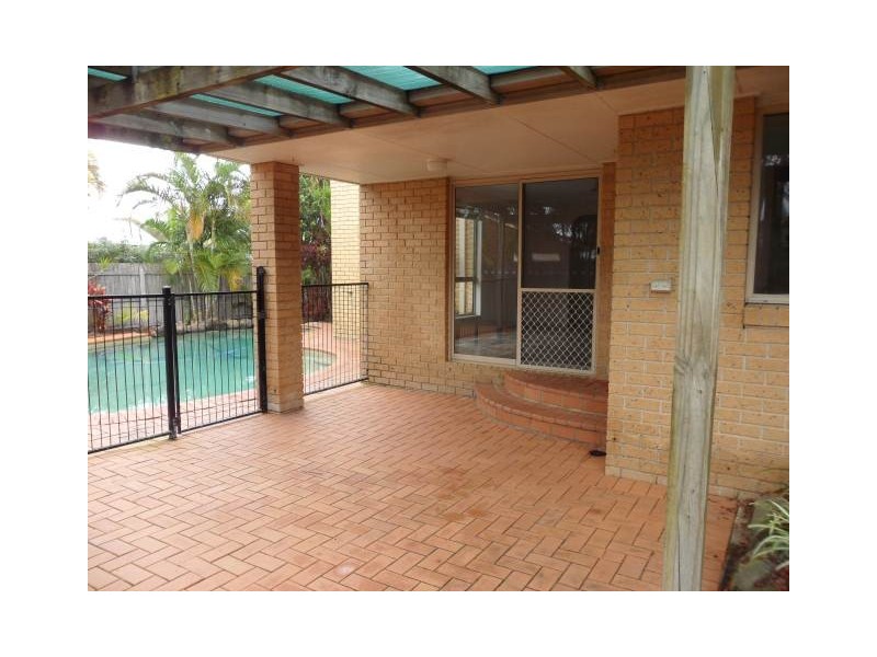 2 Nooree Street, Wurtulla QLD 4575