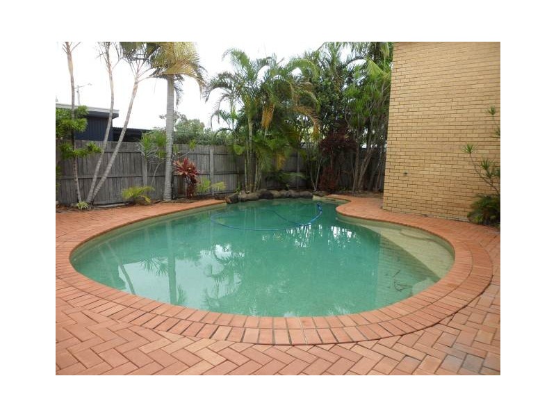 2 Nooree Street, Wurtulla QLD 4575