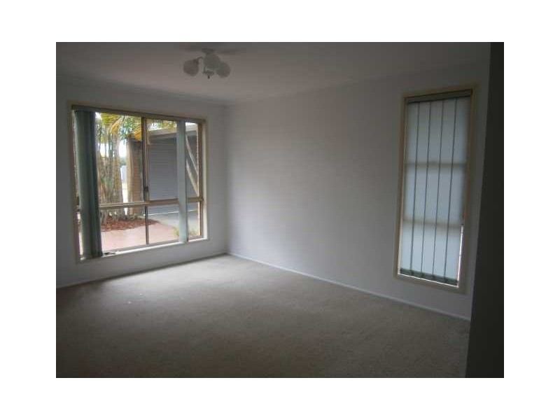 2 Nooree Street, Wurtulla QLD 4575