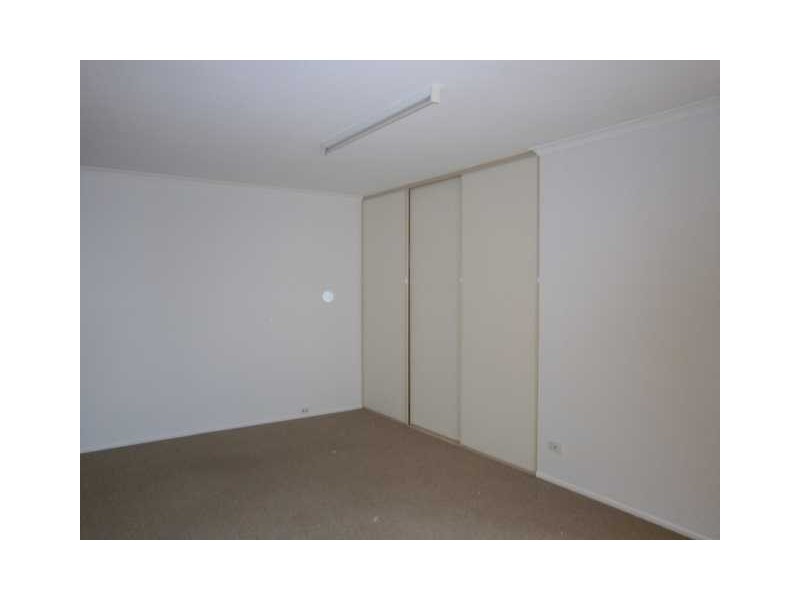 2 Nooree Street, Wurtulla QLD 4575