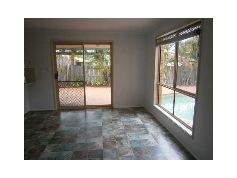 2 Nooree Street, Wurtulla QLD 4575