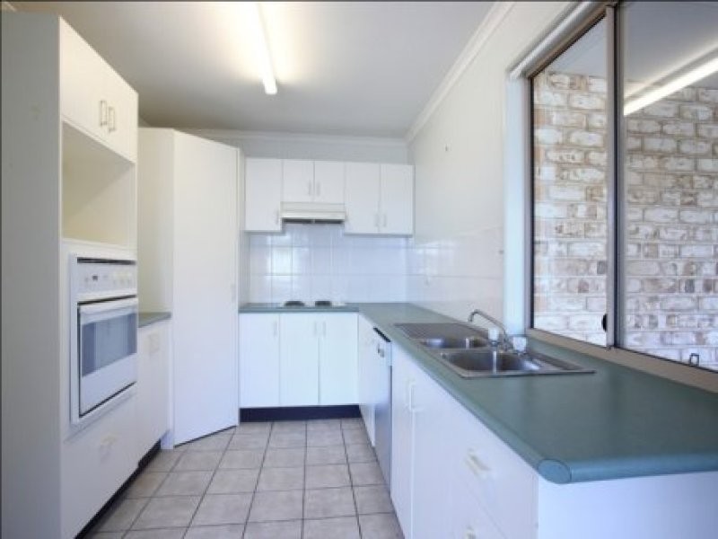 2/1 Raintrees Court, Buderim QLD 4556