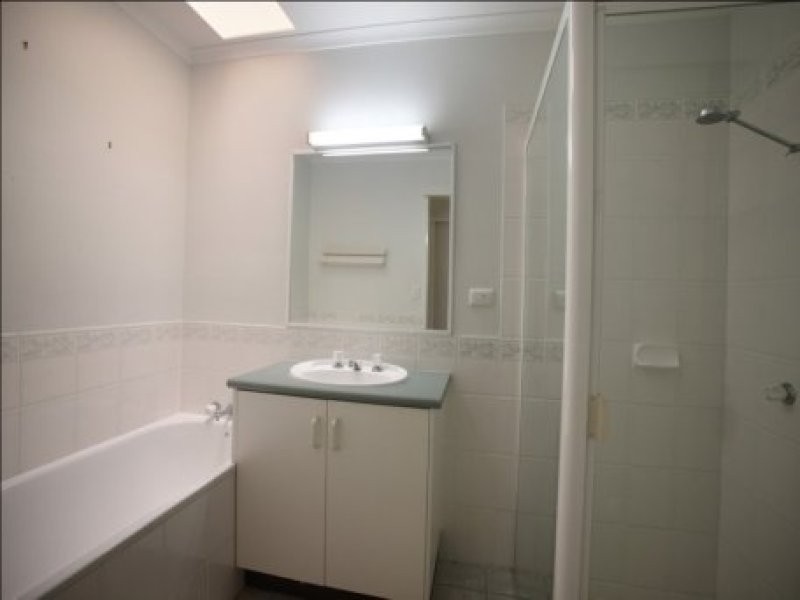 2/1 Raintrees Court, Buderim QLD 4556