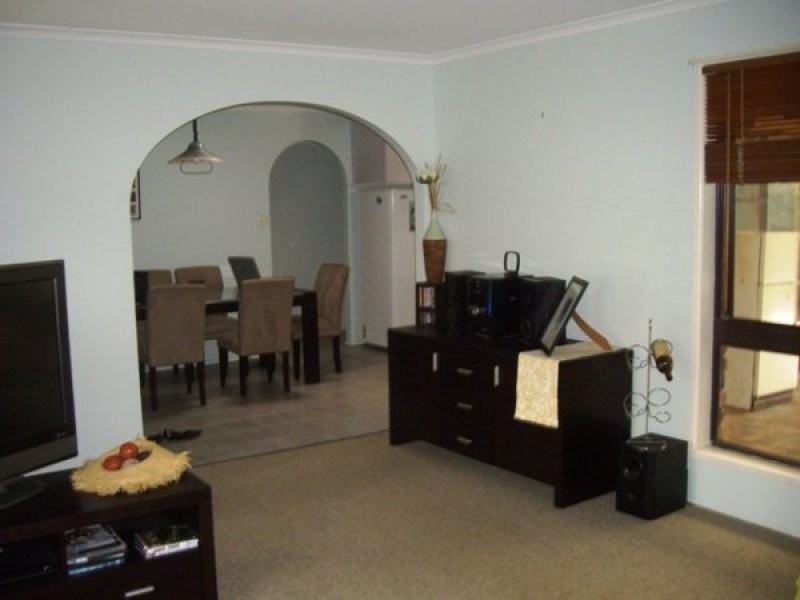 26 Kennedy Road, Bli Bli QLD 4560