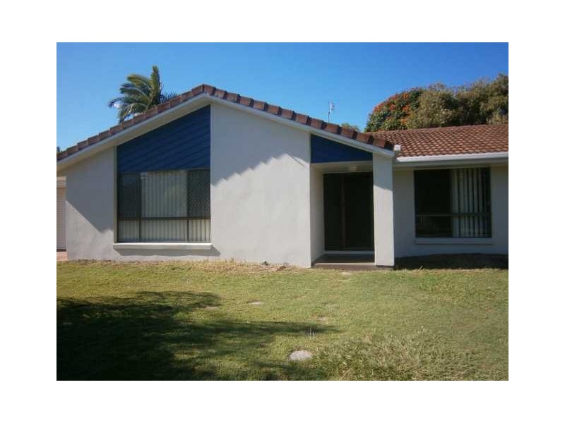 57 Sunbird Chase, Buddina QLD 4575