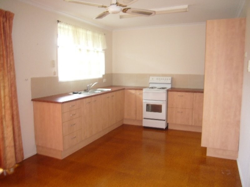 19 Bandaroo Street, Warana QLD 4575