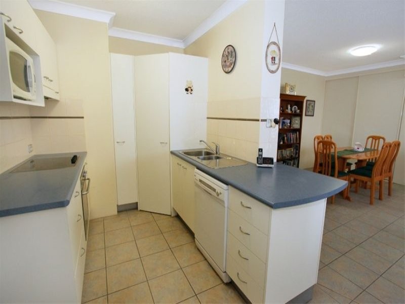 81 Sixth Avenue, Maroochydore QLD 4558