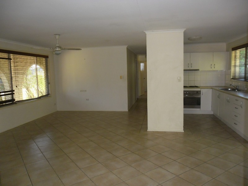 1 Otama Court, Warana QLD 4575