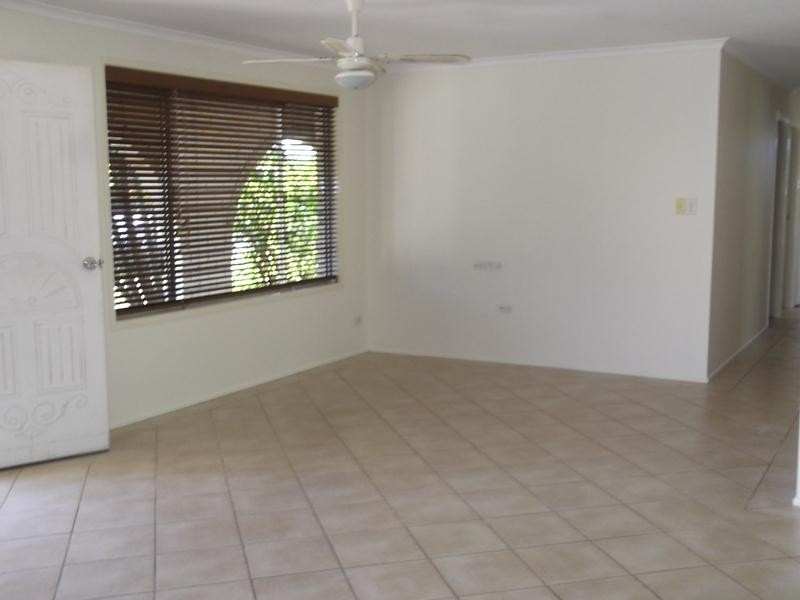 1 Otama Court, Warana QLD 4575