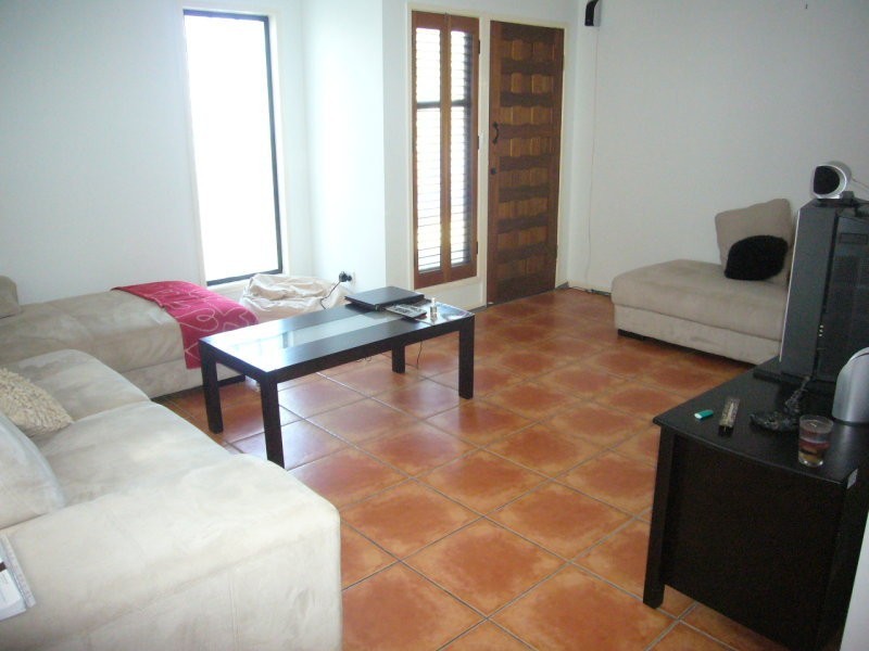 4 Koolinda Street, Warana QLD 4575