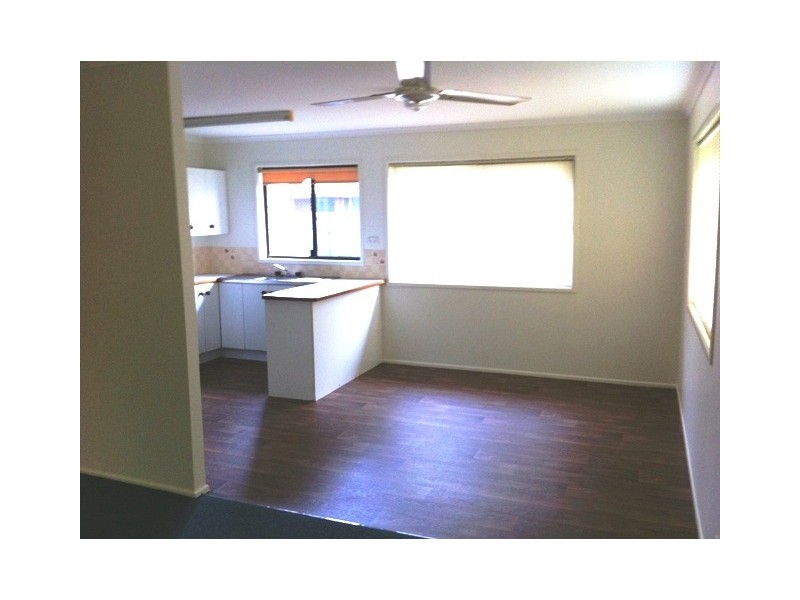291 Nicklin Way, Warana QLD 4575
