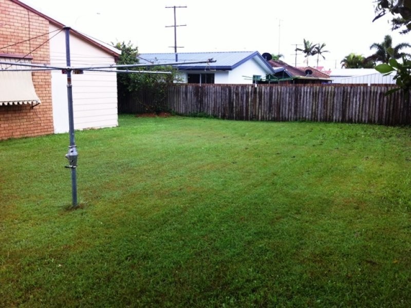 291 Nicklin Way, Warana QLD 4575